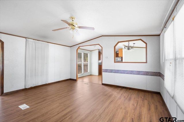 476 Airway Ave, Tyler, TX 75704