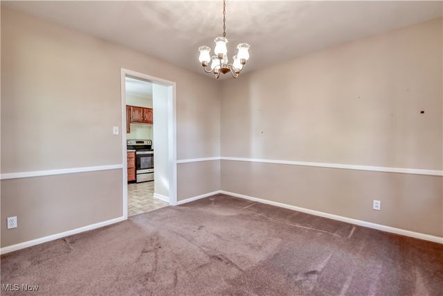 6145 Hemingway Road, Mayfield Village, OH 44143