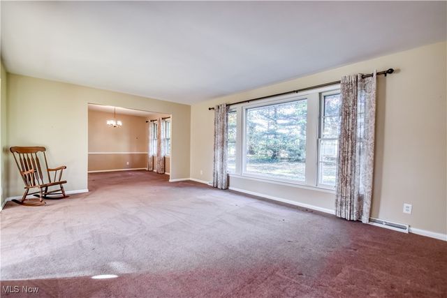 6145 Hemingway Road, Mayfield Village, OH 44143