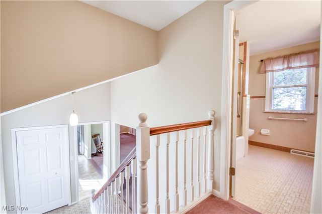 6145 Hemingway Road, Mayfield Village, OH 44143