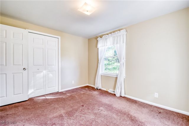 6145 Hemingway Road, Mayfield Village, OH 44143