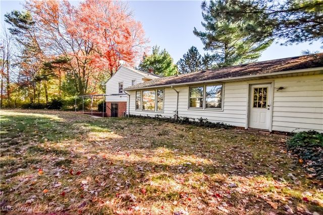 6145 Hemingway Road, Mayfield Village, OH 44143