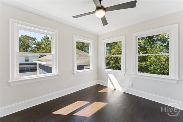 111 E 49th Street, Savannah, GA 31405