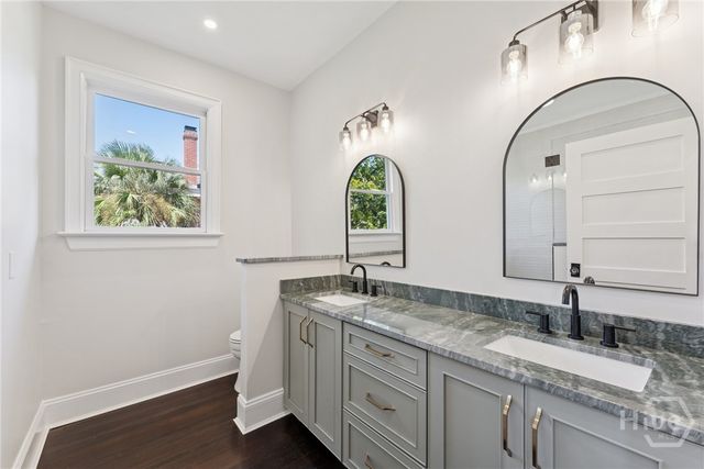 111 E 49th Street, Savannah, GA 31405