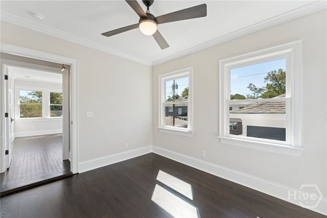 111 E 49th Street, Savannah, GA 31405