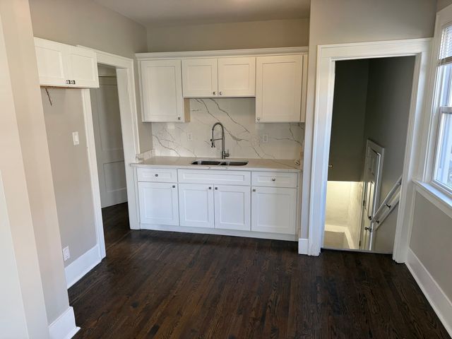 338 157th Street, Calumet City, IL 60409