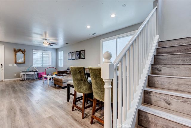 404 Garden Way, Colton, CA 92324