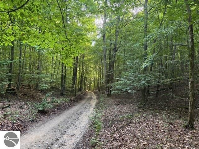 005 Kettle Way, Empire, MI 49630