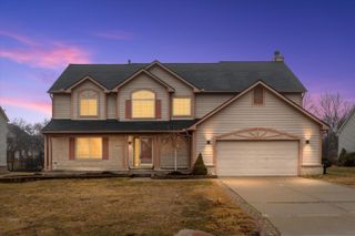 24403 Elmhurst Avenue, Farmington Hills, MI 48336