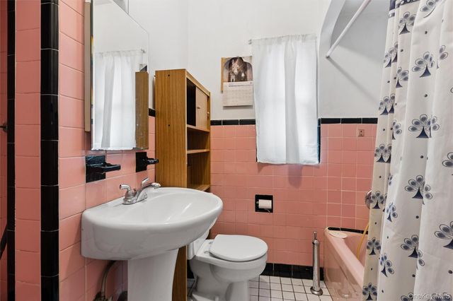 3817 208th Street, Bayside, NY 11361