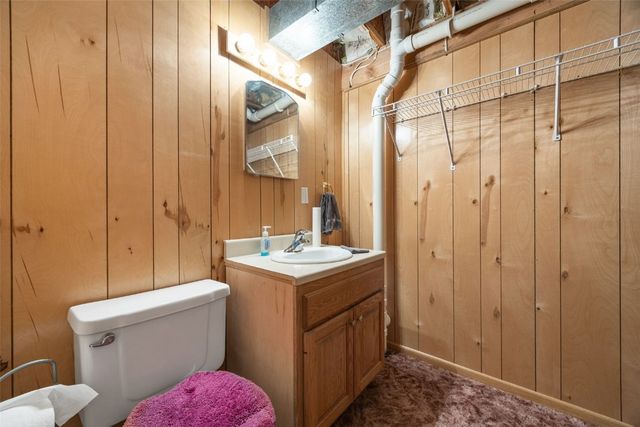 2290 Hillview Drive, Marion, IA 52302