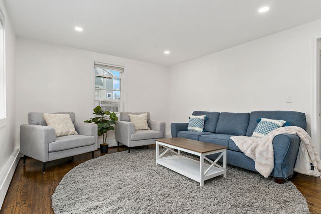 788 Reef Road, Fairfield, CT 06824