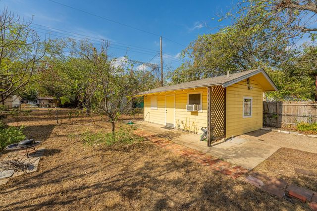 6107 Felix Ave, Austin, TX 78741