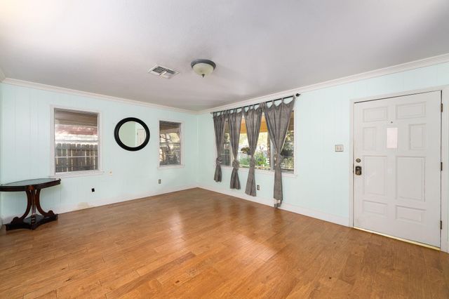 6107 Felix Ave, Austin, TX 78741