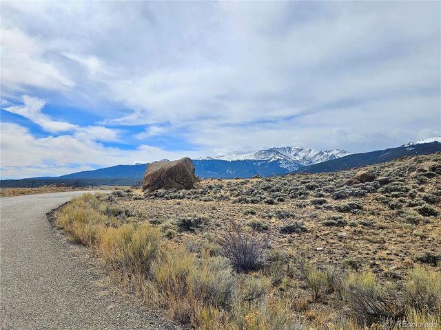 Parcel 11, Tract 11, Twin Lakes, CO 81251