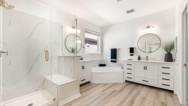 9650 Calmont Way, San Antonio, TX 78251