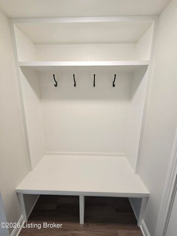 4421 Lochridge Pkwy, Louisville, KY 40299