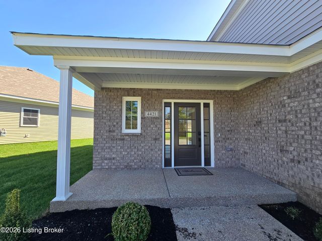 4421 Lochridge Pkwy, Louisville, KY 40299