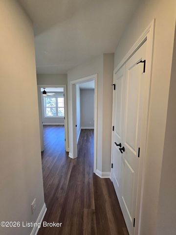 4421 Lochridge Pkwy, Louisville, KY 40299