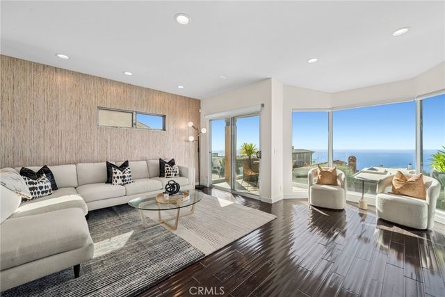 928 Quivera, Laguna Beach, CA 92651