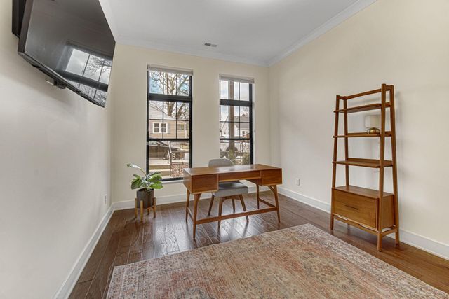 207 Academy Street 104, Valparaiso, IN 46383