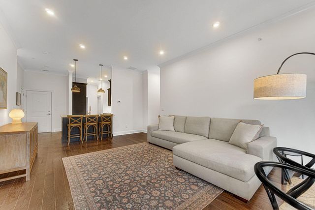 207 Academy Street 104, Valparaiso, IN 46383