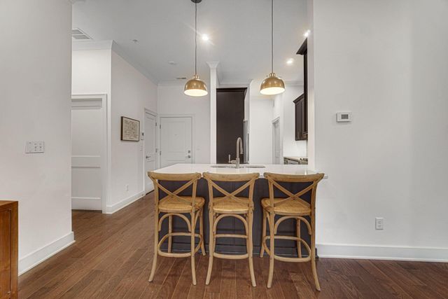 207 Academy Street 104, Valparaiso, IN 46383