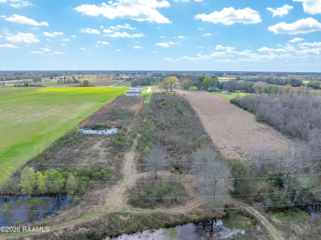 3808 W Gloria Switch Road, Church Point, LA 70525