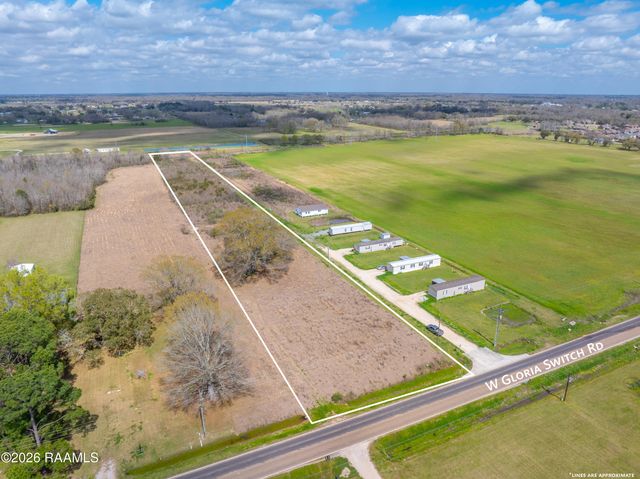 3808 W Gloria Switch Road, Church Point, LA 70525