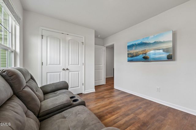 137 Old Head Way, Fuquay Varina, NC 27526