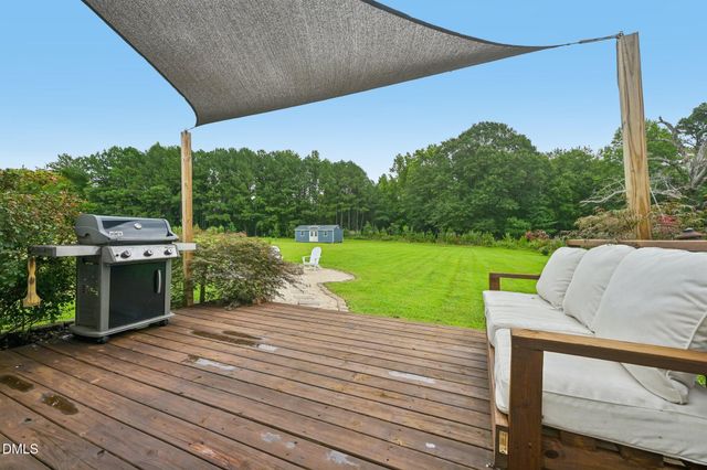 137 Old Head Way, Fuquay Varina, NC 27526