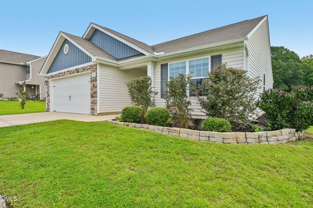 137 Old Head Way, Fuquay Varina, NC 27526