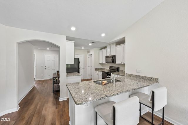 137 Old Head Way, Fuquay Varina, NC 27526
