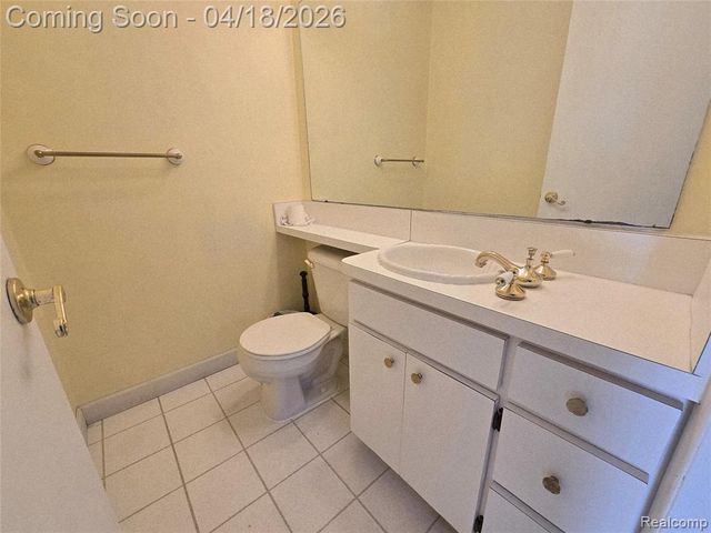 33742 Elford Drive, Sterling Heights, MI 48312