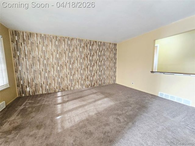 33742 Elford Drive, Sterling Heights, MI 48312
