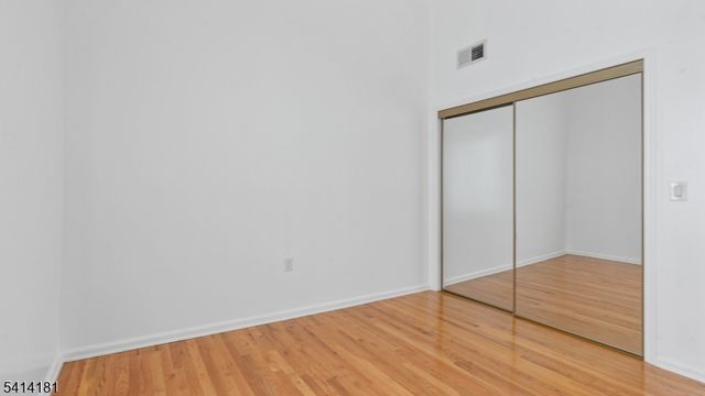 308 Passaic Ave, Harrison Town, NJ 07029