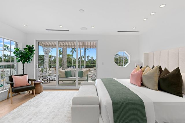 255 Royal Poinciana Way, Palm Beach, FL 33480