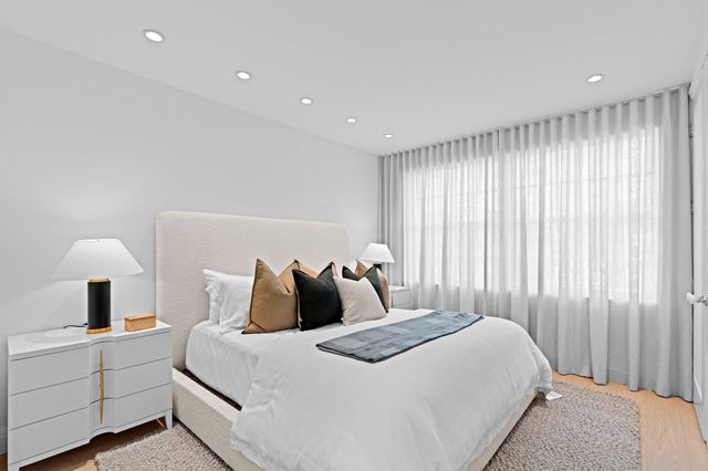 255 Royal Poinciana Way, Palm Beach, FL 33480