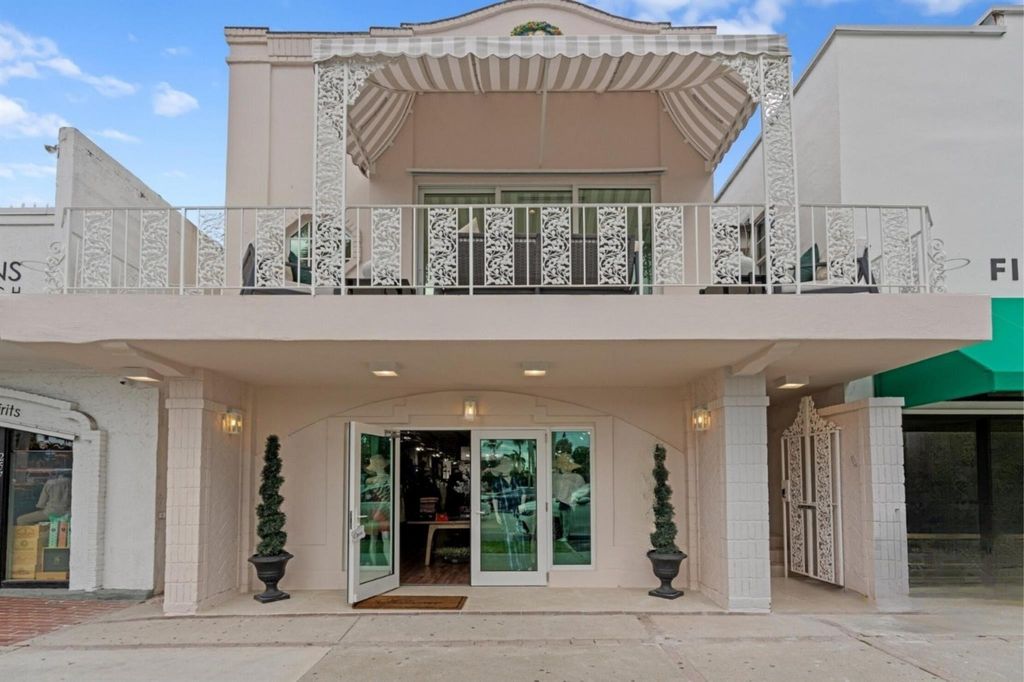 255 Royal Poinciana Way, Palm Beach, FL 33480