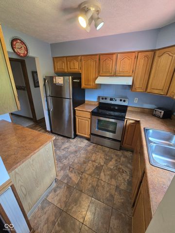 186 Ryan Court, Spencer, IN 47460