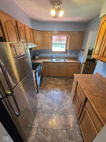 186 Ryan Court, Spencer, IN 47460