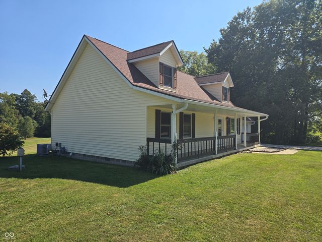 186 Ryan Court, Spencer, IN 47460