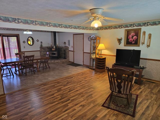 186 Ryan Court, Spencer, IN 47460