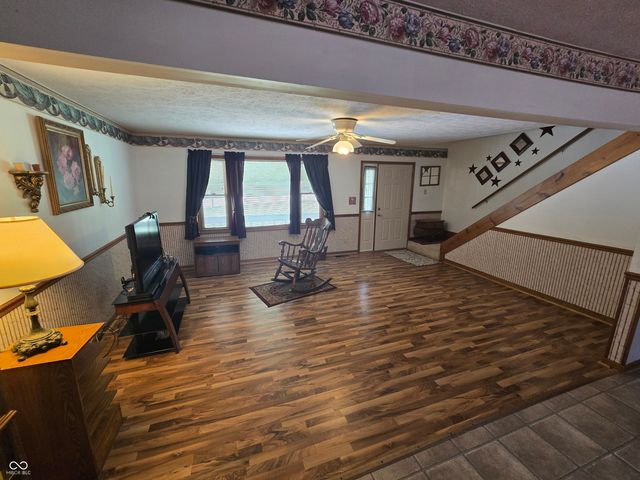 186 Ryan Court, Spencer, IN 47460
