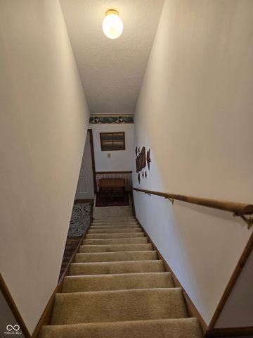 186 Ryan Court, Spencer, IN 47460