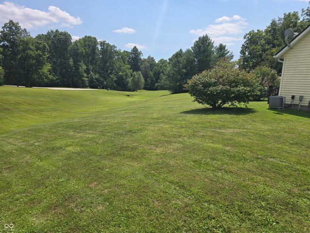 186 Ryan Court, Spencer, IN 47460