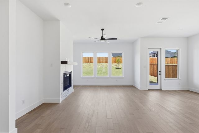 7328 Wayward Wind Drive, Fort Worth, TX 76179