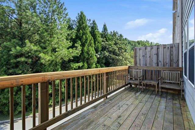 256 Ismal Drive SW, Atlanta, GA 30331