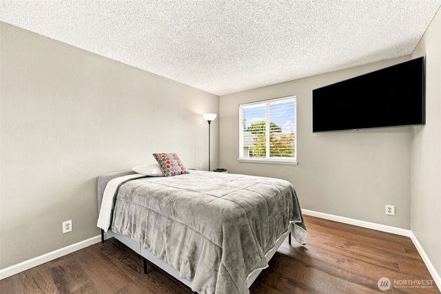 29608 3rd Avenue S, Federal Way, WA 98003