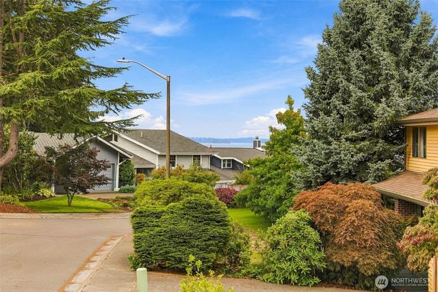 29608 3rd Avenue S, Federal Way, WA 98003